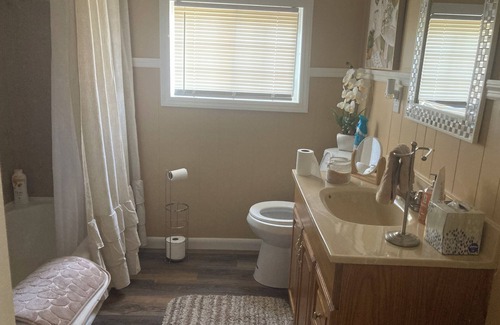 Kodak Otro | Quiet acreage Exit 407 I 40 Sevierville/ Pigeon Forge gateway to the Smokies