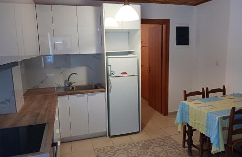 Lefkas Casa | Quiet Agricultural House