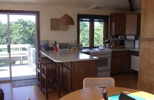 Truro Casa | Tranquilo, aireado, privado con excelentes vistas sobre la costa nacional