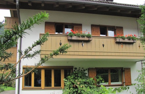 Untergrainau Apartamento | Tranquilo y céntrico en Grainau, renovado en 2011 a un estándar de 4 estrellas, WiFi