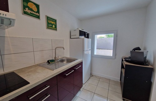 Bruyeres-le-Chatel Apartamento | Quiet and cozy 2 steps from downtown