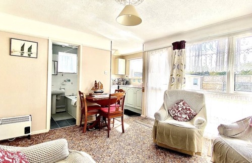 Great Yarmouth Chalet De Esquí | Quiet and Comfy 2 bedroom Holiday Chalet walk to beach, Norfolk family friendly