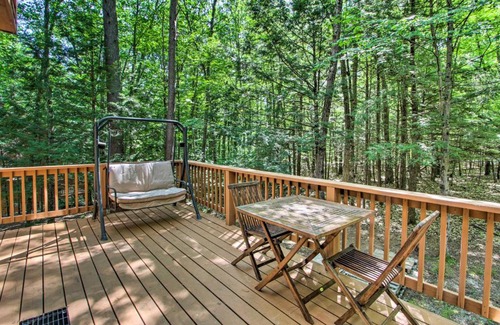 Birch Hill Casa | Quiet and Cozy White Mtns Getaway 4 Mi to Cranmore!