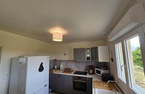La Mesniere Casa | Quiet and panoramic view of fields and La Sarthe