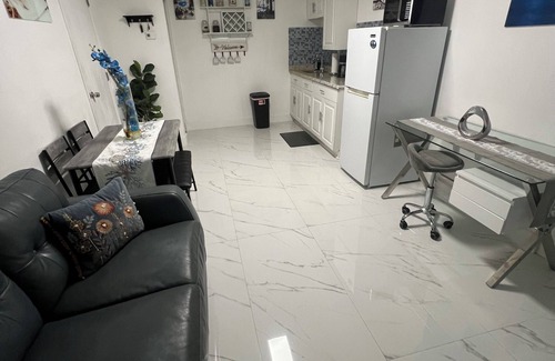 West Park Apartamento | Quiet and private apartment in Hollywood!