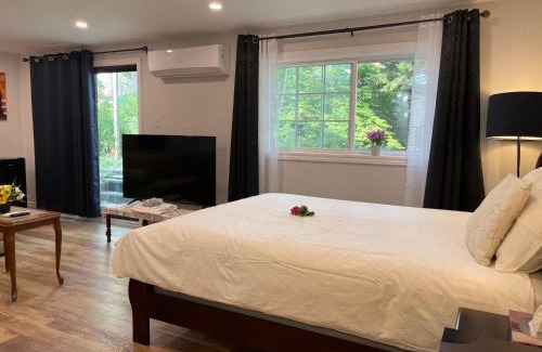 Clayton Park Apartamento | Quiet and Private Bachelor Unit