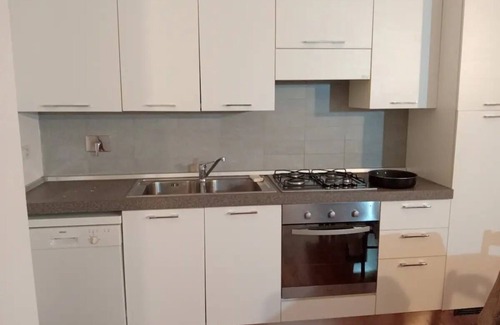 Zona LVIII Prima Porta Apartamento | Quiet apartment connected with the center of Rome and Sant'Andrea hospital.
