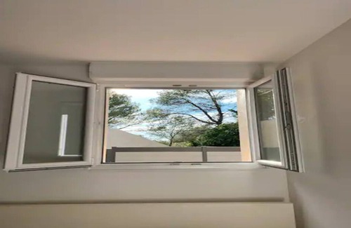 Est Apartamento | Quiet apartment with terrace in the Provencal countryside