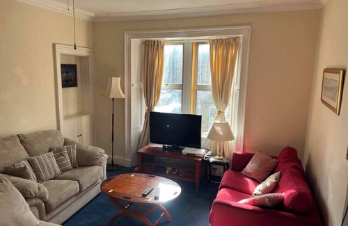 Galashiels Apartamento | QUIET APARTMENT - NEAR CENTRE Sleets 10 (in comfort)