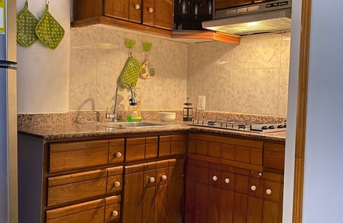 Urb Plenomar Apartamento | Apartamento tranquilo y acogedor a una cuadra de la playa