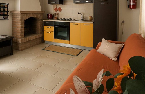 Grotte Santo Stefano Apartamento | Quiet area, with parking for cars and bikes, close to lakes and the waterfall