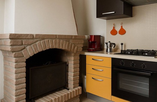 Grotte Santo Stefano Apartamento | Quiet area, with parking for cars and bikes, close to lakes and the waterfall