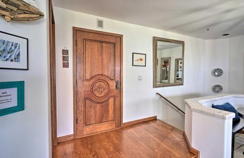 Avalon Apartamento | Quiet Avalon Getaway Villa with Ocean View and Balcony