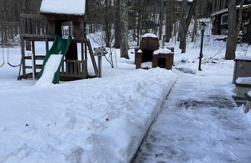 Hensonville Apartamento | Quiet basement apartment