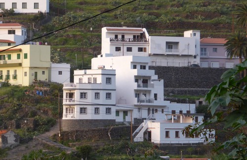 Valle Gran Rey Apartamento | Apartamento tranquilo y luminoso, con vistas cautivantes en Hamlet, con Wi-Fi