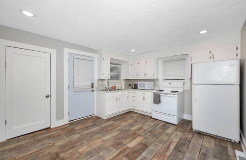 Huntsville Casa | Quiet Bungalow for 6