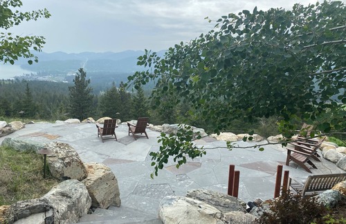 Lakeside Cabina | Quiet cabin with incredible views