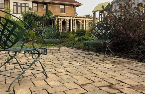 Detroit Apartamento | Quiet carriage house in historic Detroit neighborhood - 10 minutes from downtown