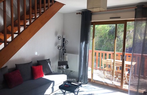 Valberg Apartamento | Quiet, central duplex