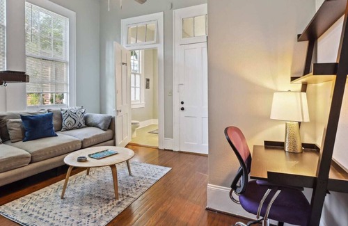 Milan Apartamento | Quiet Central Uptown 1br- Perfect for Long Stays!