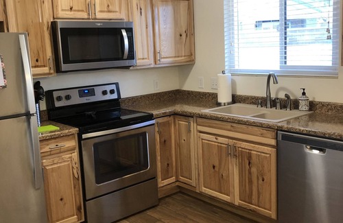 St. George Casa | Quiet, charming, remodeled 2 bedroom townhome just minutes from the Red Cliffs