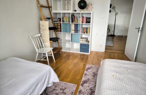 Taby Apartamento | Quiet City Style Apartment