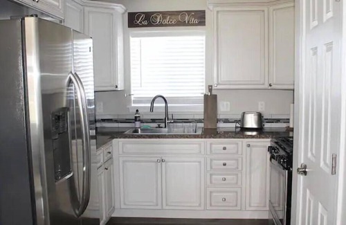 Twin Falls Apartamento | Quiet, Clean 1 BR Apt. Perfect getaway for 2. Close to shopping, movies, etc