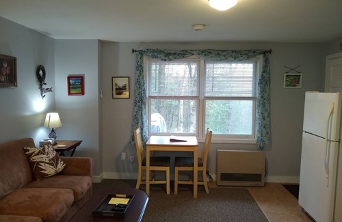 Intervale Apartamento | Tranquilo, limpio y cómodo: situado en el centro en el monte. Valle de Washington.