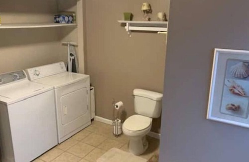Midtown Casa | Quiet, Comfortable, Close.