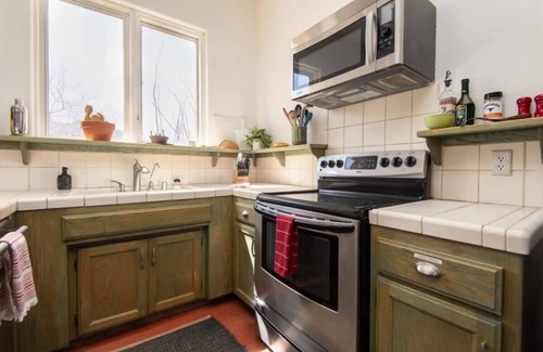 Joshua Tree Highlands Casa | Quiet Compound 5Min to Park Pool and Spa 5Acres
