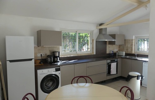 Mandelieu-La-Napoule Casa | Quiet cottage close to the sea