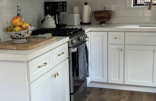 Carmel Cabaña | Quiet Cottage in Carmel, near Barnyard