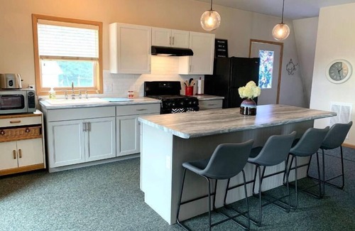 Laurium Apartamento | Quiet Country Apartment Getaway