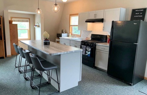 Laurium Apartamento | Quiet Country Apartment Getaway