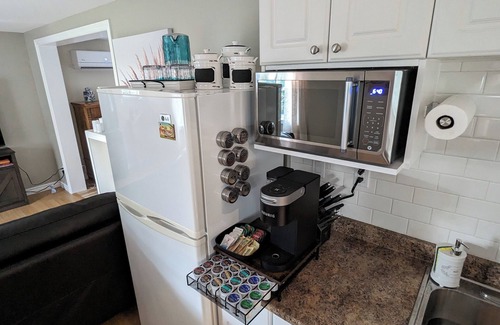 Georgina Apartamento | Quiet Country Escape Close To Many Beaches Parks Golf Courses a cyclist favorite