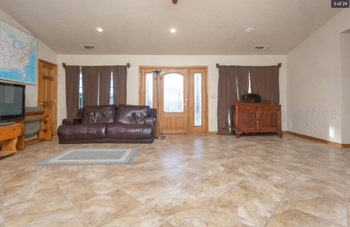 Pampa Casa | Quiet country home just outside of Pampa TX