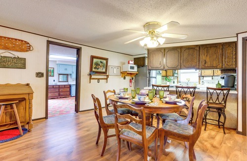 Weaubleau Casa | Quiet Countryside Weaubleau Home w/ Patio & Grill!
