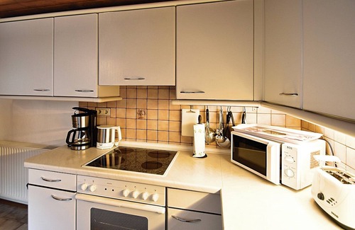 Deesbach Apartamento | Ferienwohnung im Thüringer Wald mit Garten