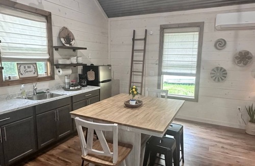 De Queen Cabina | Quiet Cozy Cabin on Little River.