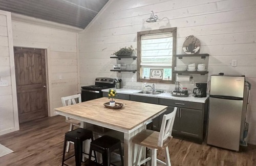De Queen Cabina | Quiet Cozy Cabin on Little River.
