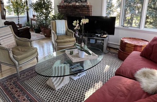 Fairfield Cabaña | Quiet, Cozy, Coastal Beach Cottage, adjacent to Jennings Beach!