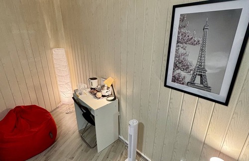 Langenfeld Apartamento | Quiet & cozy double room + single bed in top location
