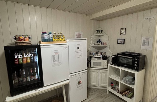 Langenfeld Apartamento | Quiet & cozy double room + single bed in top location