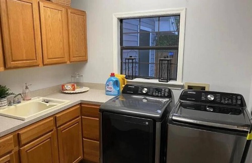 Vero Beach Casa | Quiet cul-de-sac spacious home, 15 minutes from the beach!