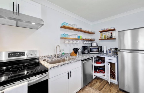St. Louis Casa | Quiet Escape, Ideal 4 Longer Stays, Fast WiFi