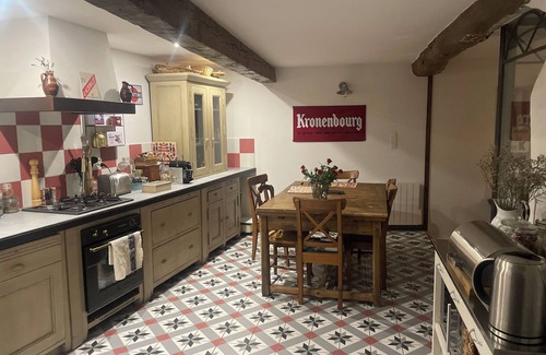 Signes Casa | Quiet family Provencal house 10 minutes from the Castellet circuit