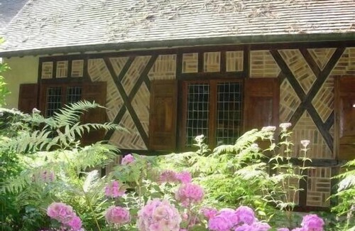 Sainte-Marguerite-sur-Mer Casa | Tranquila casa de carácter con entramado de madera, no aislada