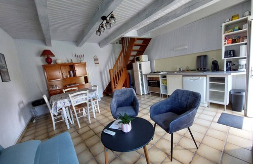 Tregunc Casa | Quiet gîte in an old farmhouse, 10 minutes' walk from the beach