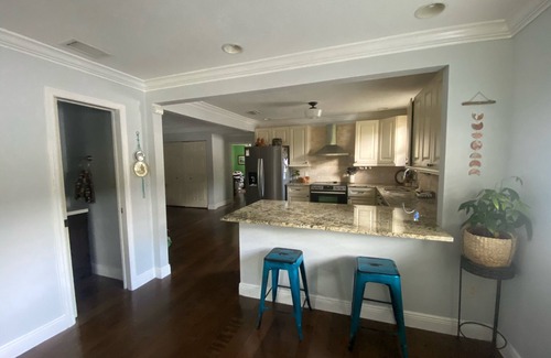 Riverside Heights Casa | Quiet Heights Home, easy walk or bike to Riverwalk & Downtown