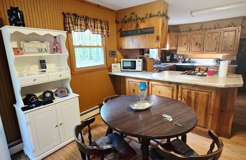 Higgins Lake Casa | Quiet Higgins Lake home close to ATV trail, Boat Launch, and Silver Dollar!